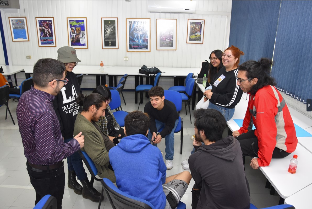 ubbchile's tweet photo. Estudiantes de primer año vivieron semana de inducción organizada por Programa Tutores
https://t.co/tvjVMilsur https://t.co/Ydm4NwDIgj