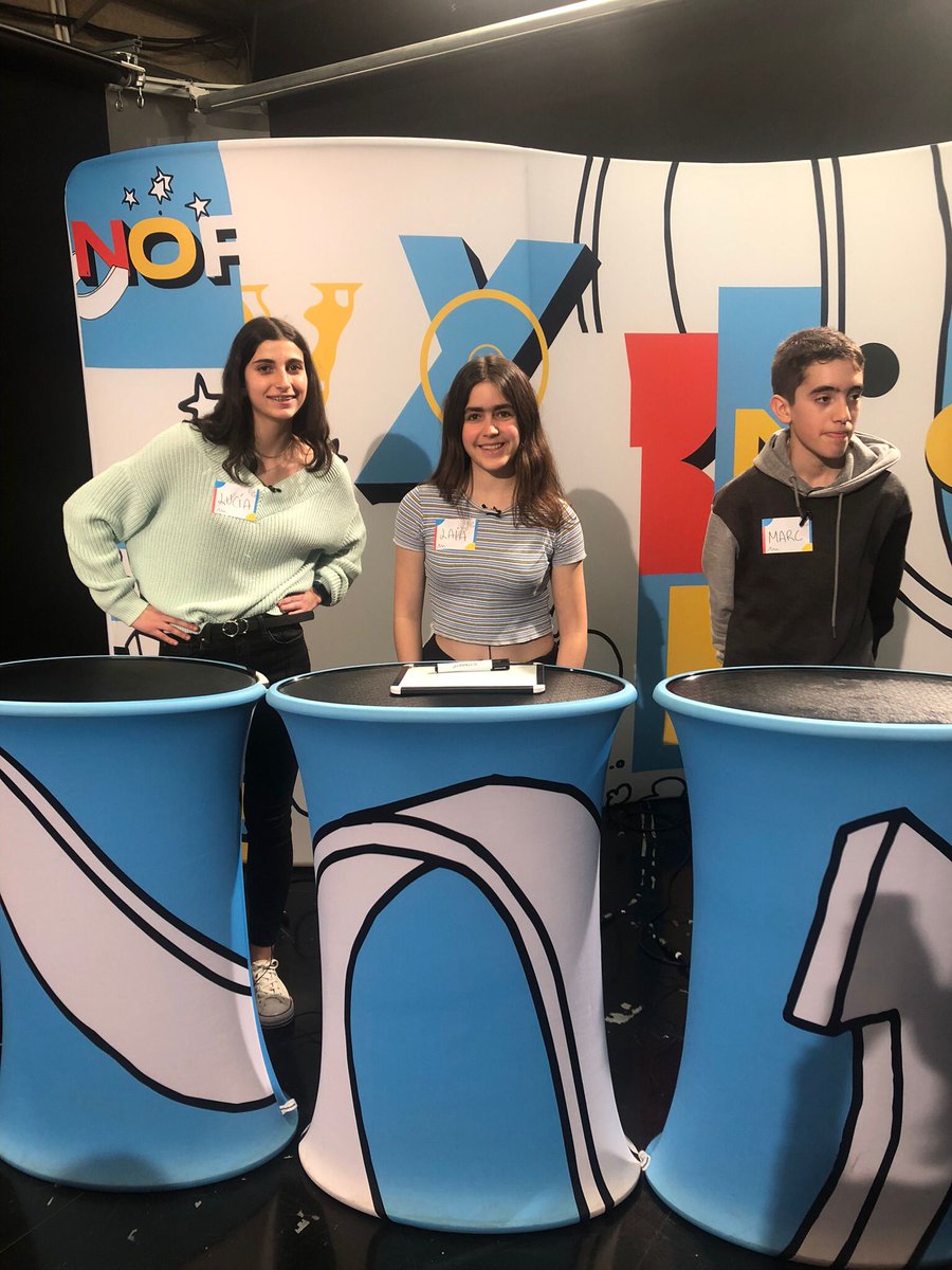 plafarreras's tweet photo. Alguns alumnes de 3r d’ESO han participat en el programa @picalletres de @CanalTerrassa.
Han fet un molt bon paper i ha estat molt emocionant‼️
Els felicitem  per la bona feina feta, però també per la companyonia i la bona actitud que han tingut 😊
#SomelPlafa
#PlaFa2023 https://t.co/eYCTdEEtVr