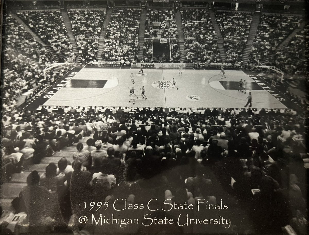 28 years ago this week my dad watched my teammates and I play at the Breslin, tomorrow at 86 years old he gets to watch not one but two of his youngest granddaughters do the same #letsfinishthejob #itsafamilything @rileyplacee @ellajplace #wearegoodrich  #papaplace #placesisters