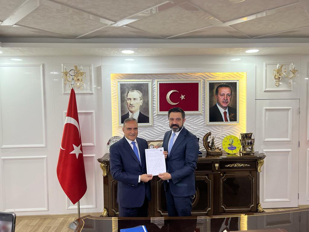 siirtlilernet's tweet photo. Ali İlbaş, Siirt milletvekili Aday adaylığı için başvurusunu yaptı. https://t.co/eWpzyPS1nn