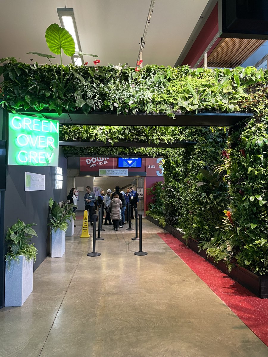bcplace's tweet photo. Gates are open!  

Come through Gate A on Robson &amp; Beatty for everything you need for your home &amp; garden 🏡

Show goes from today through Sunday. https://t.co/2huoDsSit6