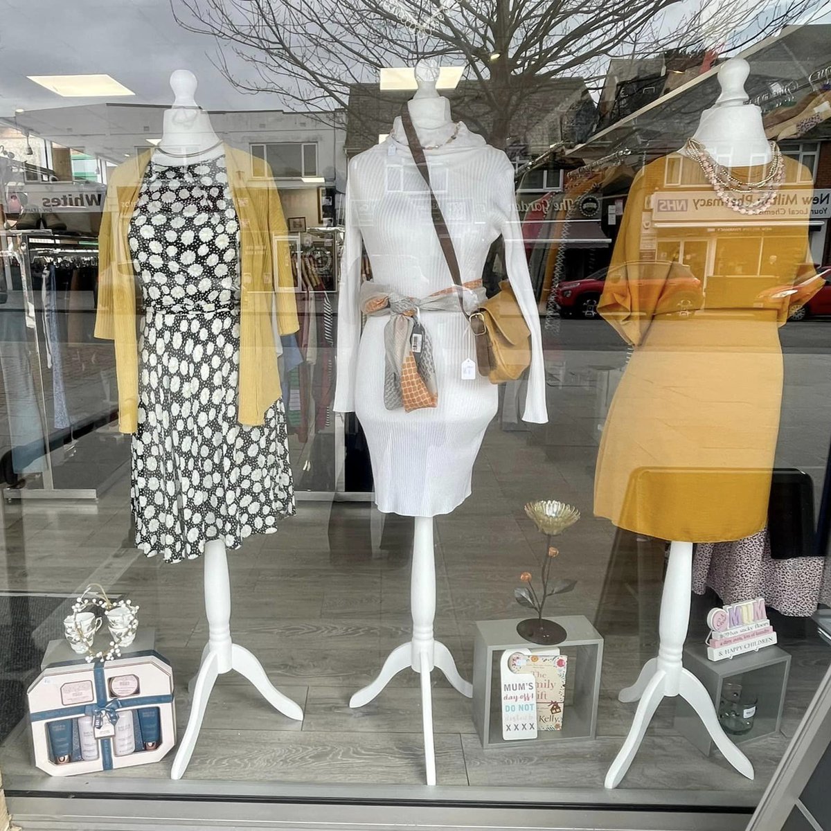 RevitaliseNow's tweet photo. ♥️ With Mother's Day just around the corner, here's a look at some lovely displays put on by colleagues and volunteers at our charity shops. The displays have been made possible by donations from supporters like you ♥️
#MothersDay #Preloved #RetailWithImpact #Sustainable https://t.co/sRwLxVe7no