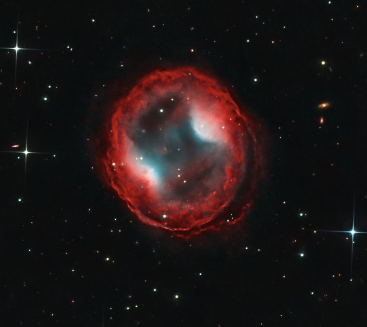 midwest_astro (@midwest_astro) on Twitter photo Planetary Nebula: PK 164+31.1
Jones-Emberson 1
Total Integrated Time 22.4 hours
Youtube: youtube.com/@midwest_astro
@zwoasi ASI2600MM Pro
<a href="/Optolong_filter/">Optolong Astronomy Filter</a> RGB 36mm, HO 3nm 36mm
#astrophotography #space #universe #fyp Planetary Nebula: PK 164+31.1
Jones-Emberson 1
Total Integrated Time 22.4 hours
Youtube: youtube.com/@midwest_astro
@zwoasi ASI2600MM Pro
<a href="/Optolong_filter/">Optolong Astronomy Filter</a> RGB 36mm, HO 3nm 36mm
#astrophotography #space #universe #fyp
