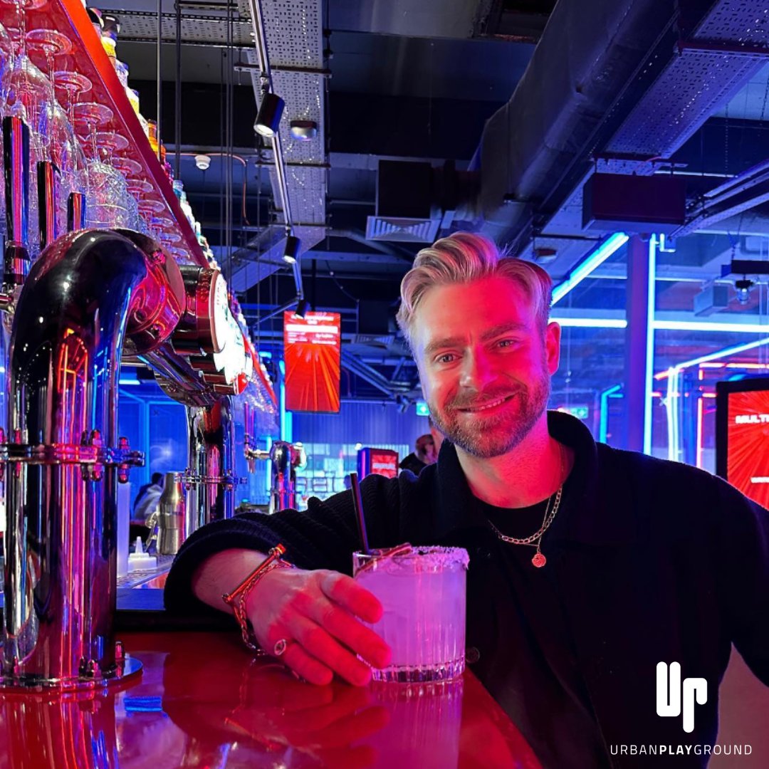 Things you love to see: Adrian Sanderson joining us at Urban Playground to take on THE CUBE Live 🤩

Think you have what it takes to beat THE CUBE Live game “Aperture”, just like Adrian did? Show us your skills and let's find out!

#MAFSUK #THECUBELive #ThingsToDoManchester