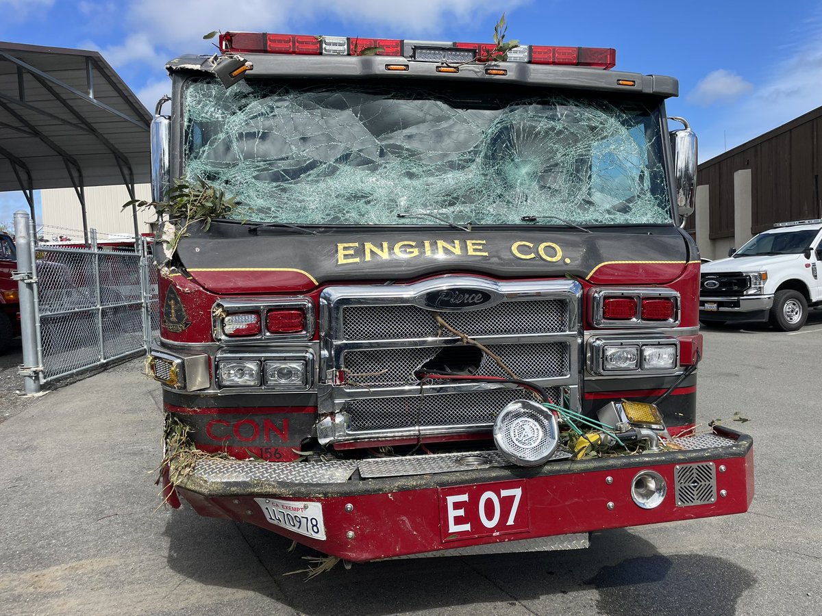 clm8528's tweet photo. @FirePhotoGirl We didn’t miss anything here. Flying tree vs fire engine https://t.co/w92yhwmY18