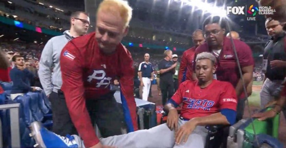 PBASailfish's tweet photo. Wishing Edwin Diaz a full and speedy recovery 🙏 

Nothing is more important than proper medical care. Shoutout to all athletic trainers, including our own Sean Cunningham for being the first to respond #NationalAthleticTrainingMonth https://t.co/4qkW7AEqeA