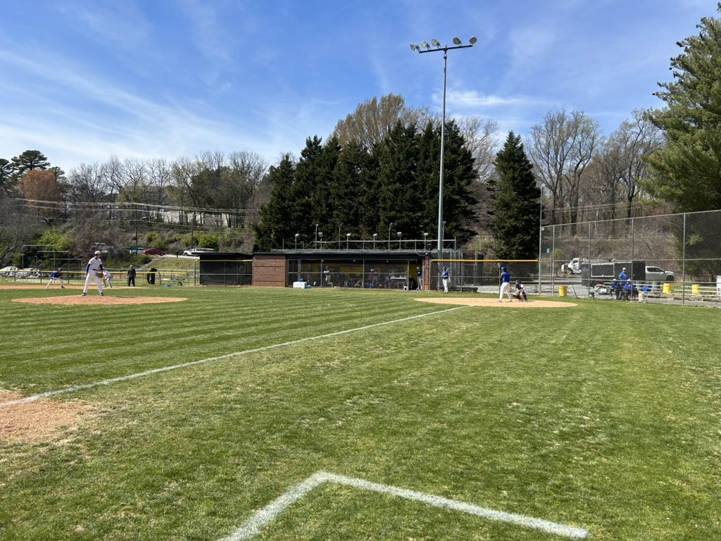 Day 1 in NC. Some dinner. Then a varsity vs JV intersquad under the lights tonight! 🐾⚾️
