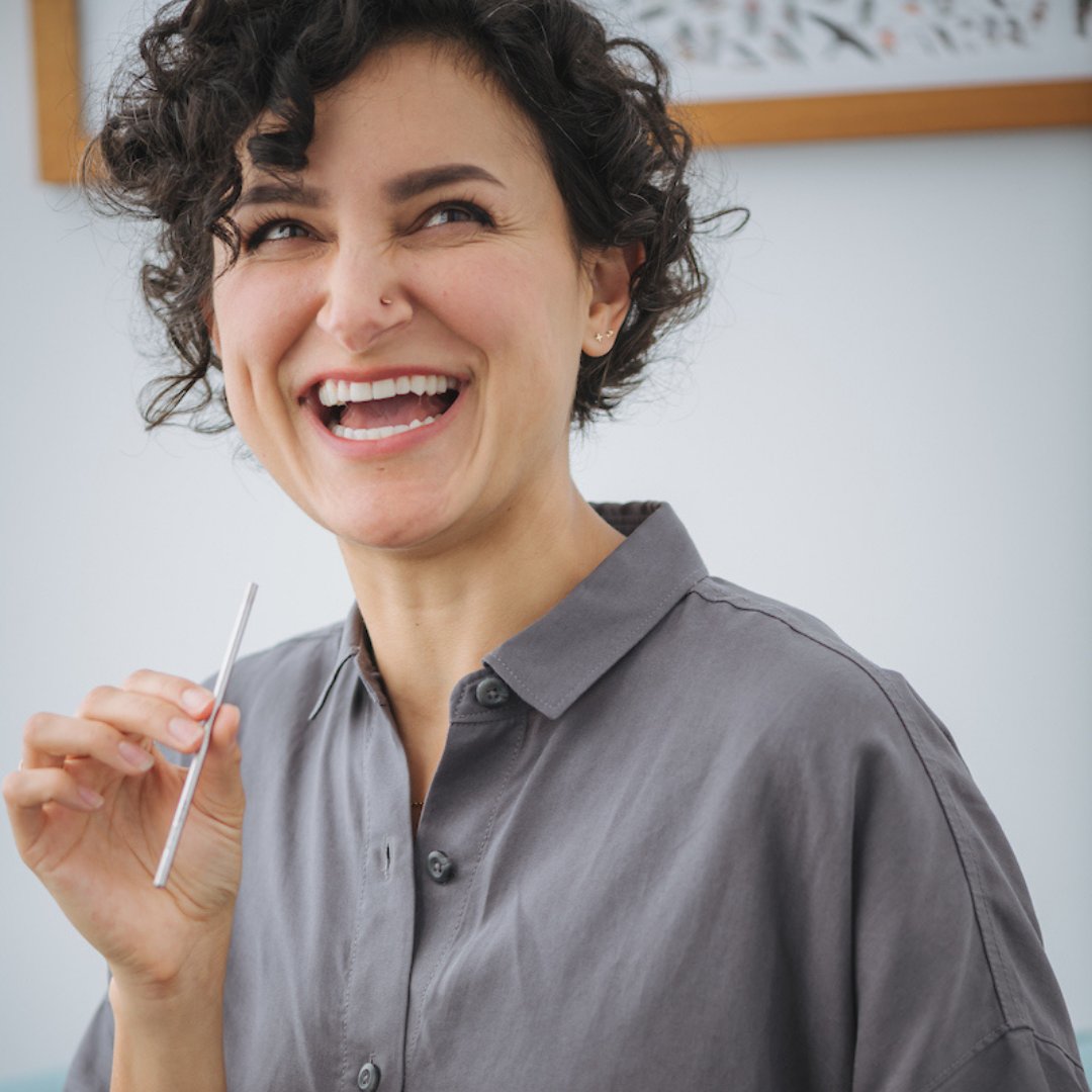 singingstraw's tweet image. If you&apos;re new around here, let us offer you our favorite reminder...

The world needs YOUR voice! 

Sending you love and encouragement as you start your day today 🥰

#loveyourvoice #singyourheartout #learntosing #singingtips #vocalcoach #singersofig #singingtalent #lovetosing