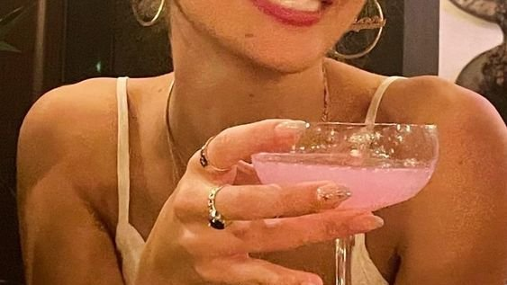 joanasinterlude's tweet photo. — cocktail o'clock https://t.co/MmEFKCAu2M