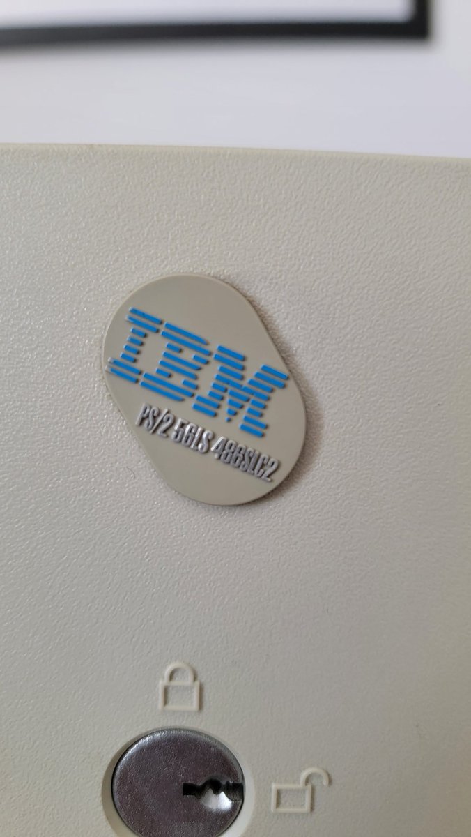 anne_engineer's tweet image. Today's @IBM PS/2 machine arrival: a very dusty Model 56 LS with a 486SLC2 processor and 2.88 Meg 3.5" floppy drive. #VintageComputing #RetroComputing #DOScember
