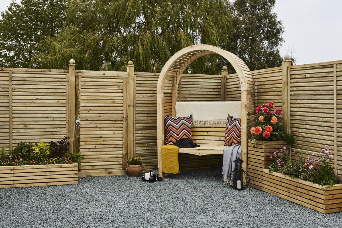 The_TimberGroup's tweet photo. We stock a wide range of fence panels and timber fencing components, to suit any job, any size, any budget.
View our full range here 👇 https://t.co/Y4IfodpkCQ