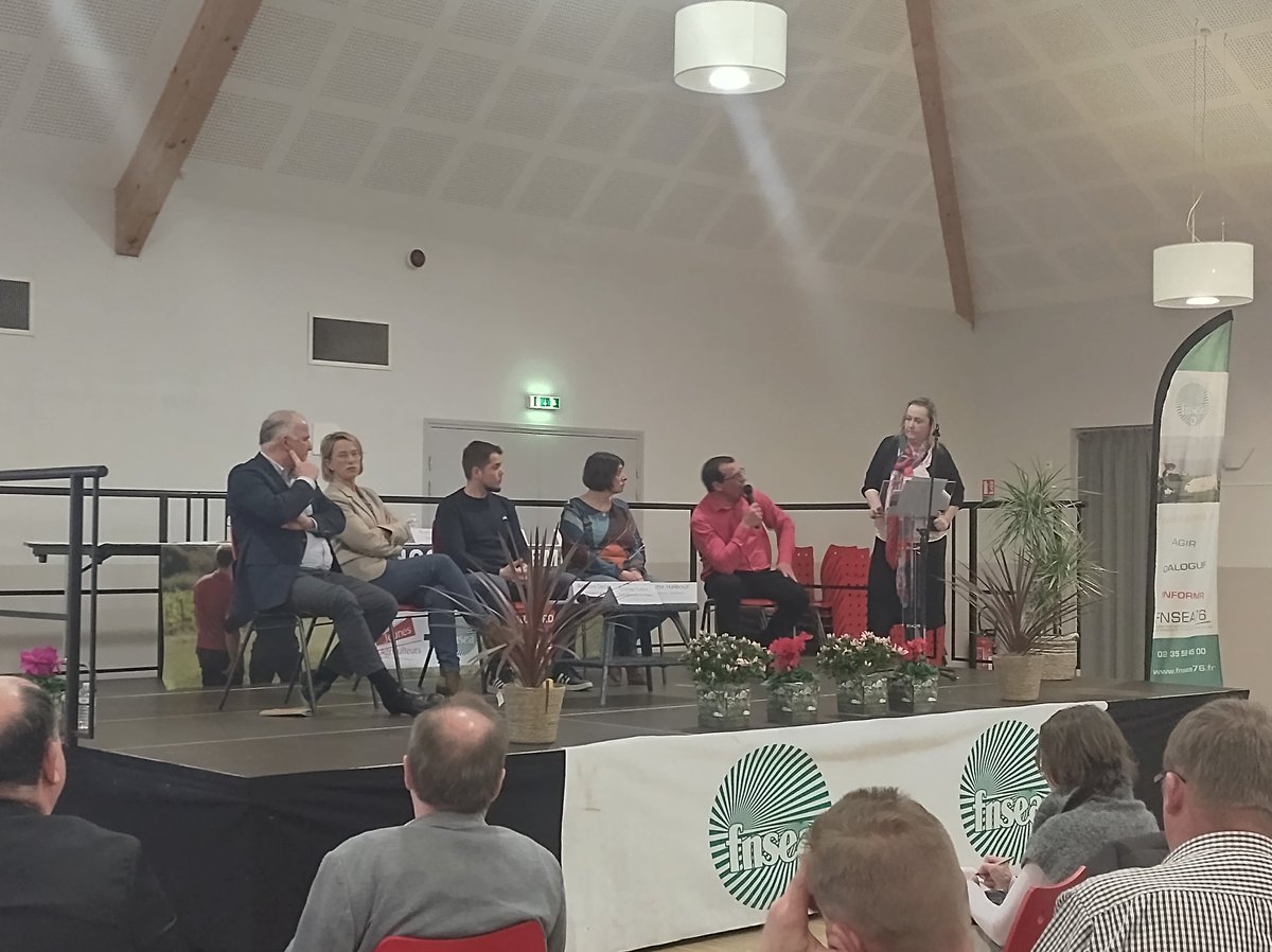 levavass80's tweet photo. Assemblée Générale de la @FNSEA76 , c'est ce soir !!

Réaliser un projet agricole ? C'est possible ? https://t.co/TO0Yy97T6v