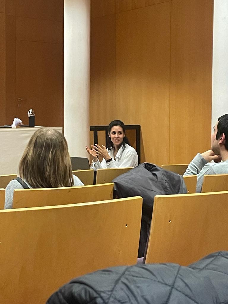 FardilhasLab's tweet photo. Congratulations to Inês who defended her PhD today 🤓🎓

It was a pleasure to follow and help her journey! Best wishes and success for the next chapters 😊

#ibimed #phddefense https://t.co/2FDyjtJjRu