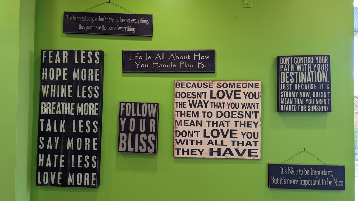 DrSonal_EDU's tweet photo. I mean these quotes sums up it all up...just perfect. 

Who is ready for some #SpringCUE learning, networking and fun?! 

I am - Especially @deelanier's keynote!!! @cueinc 

#Fearless #Hopemore #Lovemore #Followyourbliss https://t.co/Dkszt58Jke