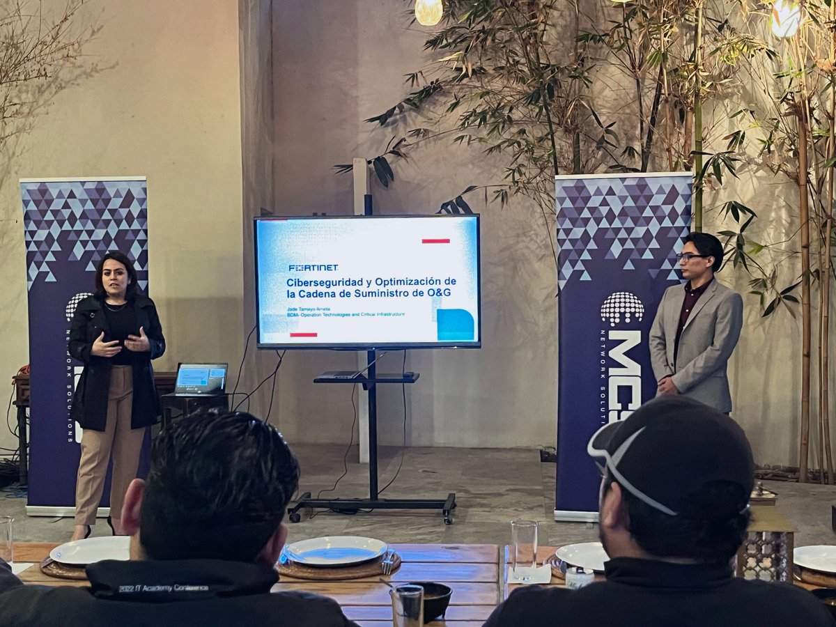 MCS_Networks's tweet photo. Nos reunimos con ingenieros de Magna y con nuestro socio tecnológico @FortinetLATAM donde donde se brindó una plática enfocada en ciberseguridad en el sector manufactura. Fue una gran oportunidad para conectarnos y aprender de los expertos. #Cybersecurity #Fortigrill https://t.co/bti8Klvgi5