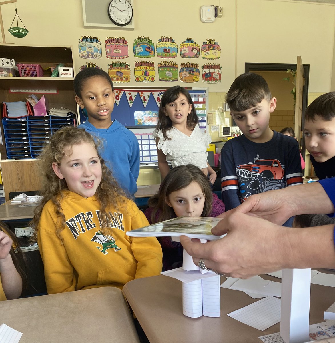 MrsJGalas's tweet photo. Exploring properties with paper!  These second graders made paper towers strong enough to hold books 📚! @MysterySci @MollyMarcinelli #secondgradescience https://t.co/mfob6dQEc6