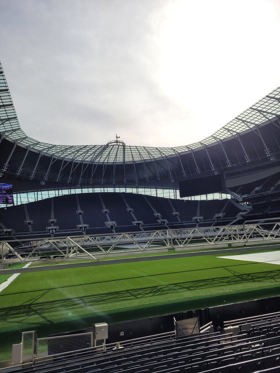 MrDrewChristie's tweet image. Great day with great people shooting something special for @FootieBlackList at the most beautifullest stadium in the world!!! 🎬🏟️🤩
