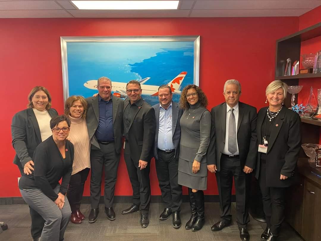JuannCarlosGG's tweet photo. Concluimos visita de trabajo a Toronto, donde sostuvimos intercambios con directivos de Jetlines, Swoop, Air Canada Vacations y más empresarios y proveedores del sector, con vistas a impulsar el mercado turístico cubano. 🇨🇺 
👇 https://t.co/we0Bjuruun