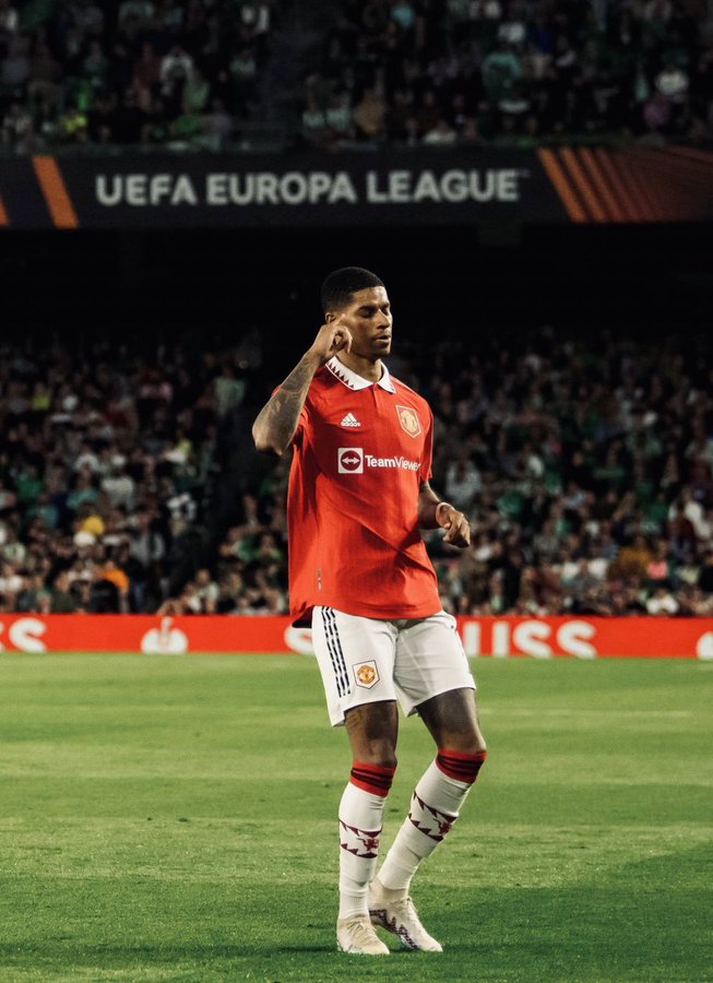 Official_TFFB's tweet photo. Marcus Rashford becomes the youngest player to score 25 goals in major European competitions for Man United.🔴

#UEL #MUFC https://t.co/AijGMtpsTn