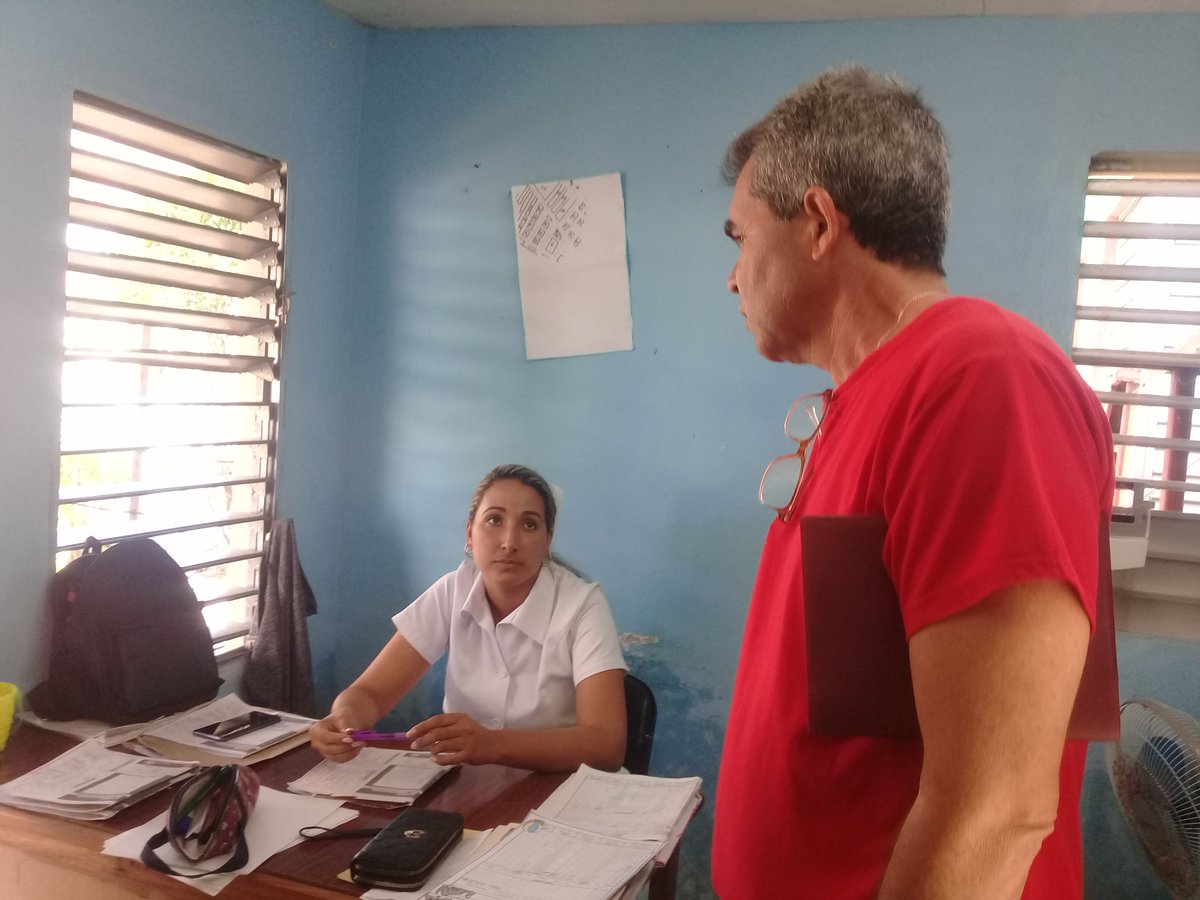 LilietGR's tweet photo. Intercambio con la población en la circunscripción 2 del municipio #Florencia, donde se aprecia la voluntad de la población de participar en las elecciones como muestra de la democracia de nuestro  sistema. #FlorenciaVaConTodos  #LatirAvileño #YoVotoXTodos https://t.co/qpoWy2Ht3h