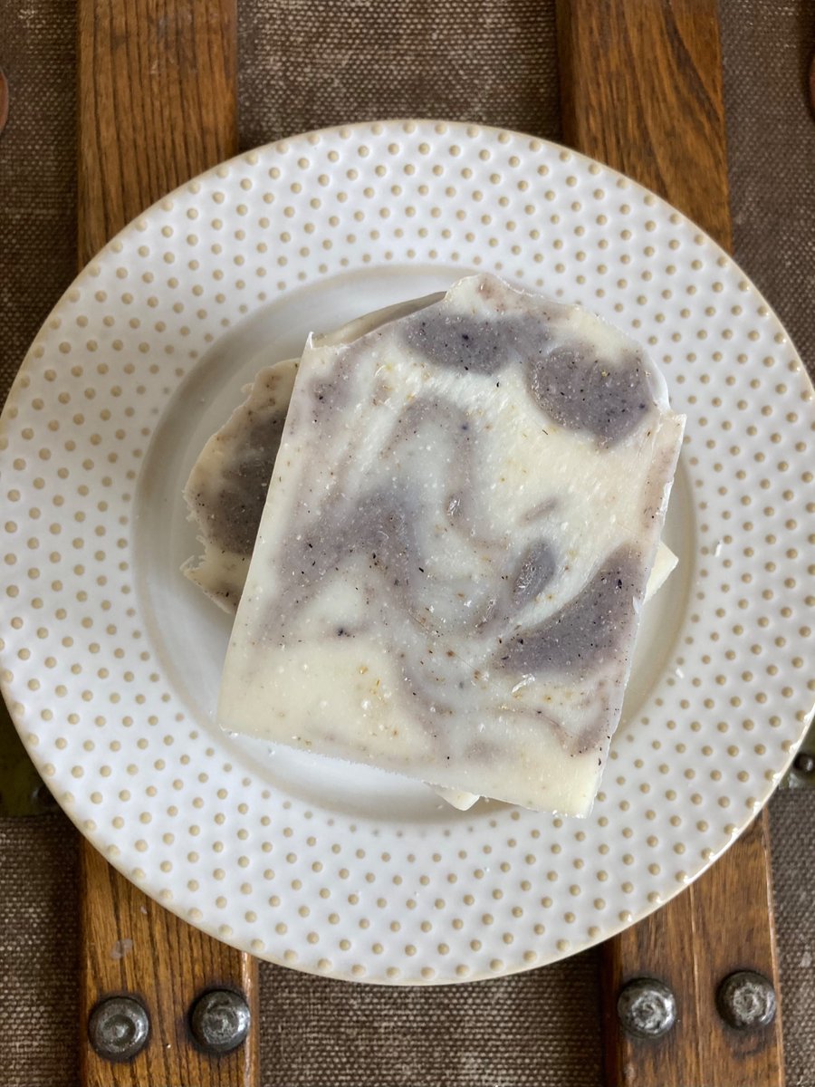 RufusSoap's tweet photo. https://t.co/zjRv7gafkP via @Etsy #lavender #chamomile #Rosemary #soap #RufusSoapCo #madeincolorado #shopsmall #supportsmallbusiness #handmadesoap #soapmaker #etsyfinds https://t.co/Wpo1cYrdJJ