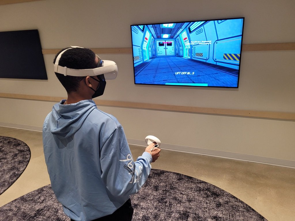 Students in our #Creators Zone design spaces collaboratively and explore them in headset while learning how to launch their own marketplace on Unreal Engine
#Meta #8to80MetaCreatorsZone #CreatorsZone <a href="/SteveYoungQB/">Steve Young</a> <a href="/JerryRice/">Jerry Rice</a> #8to80Zone