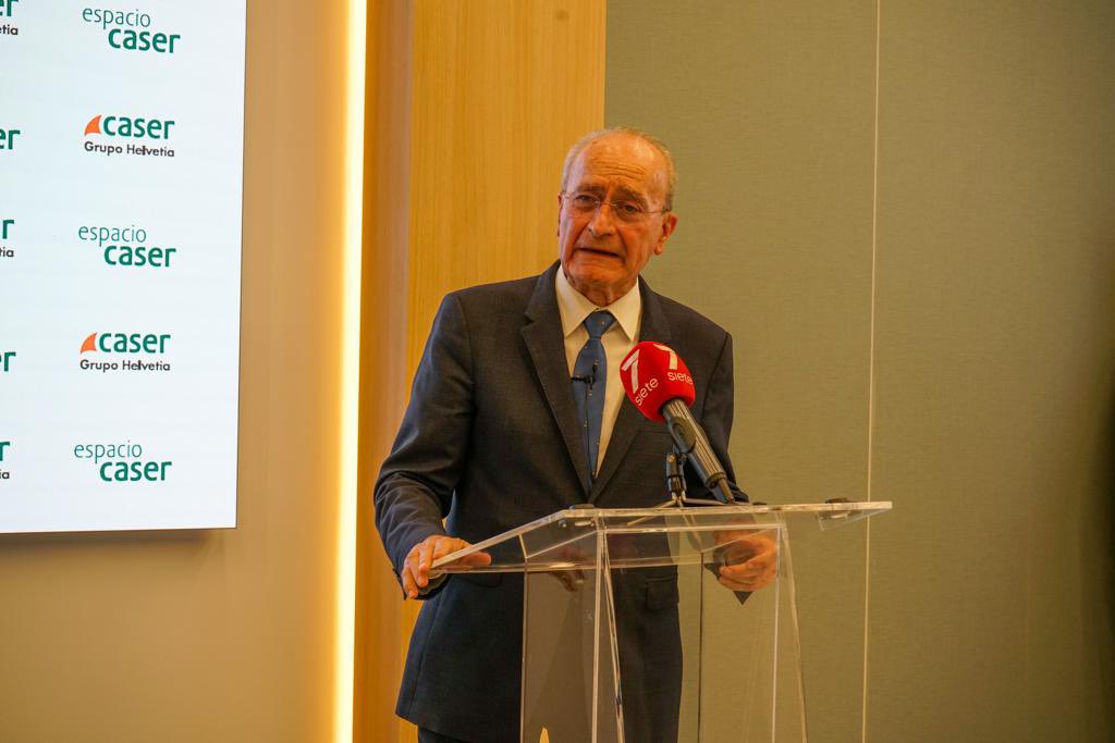 Ciudad de Málaga tweet media