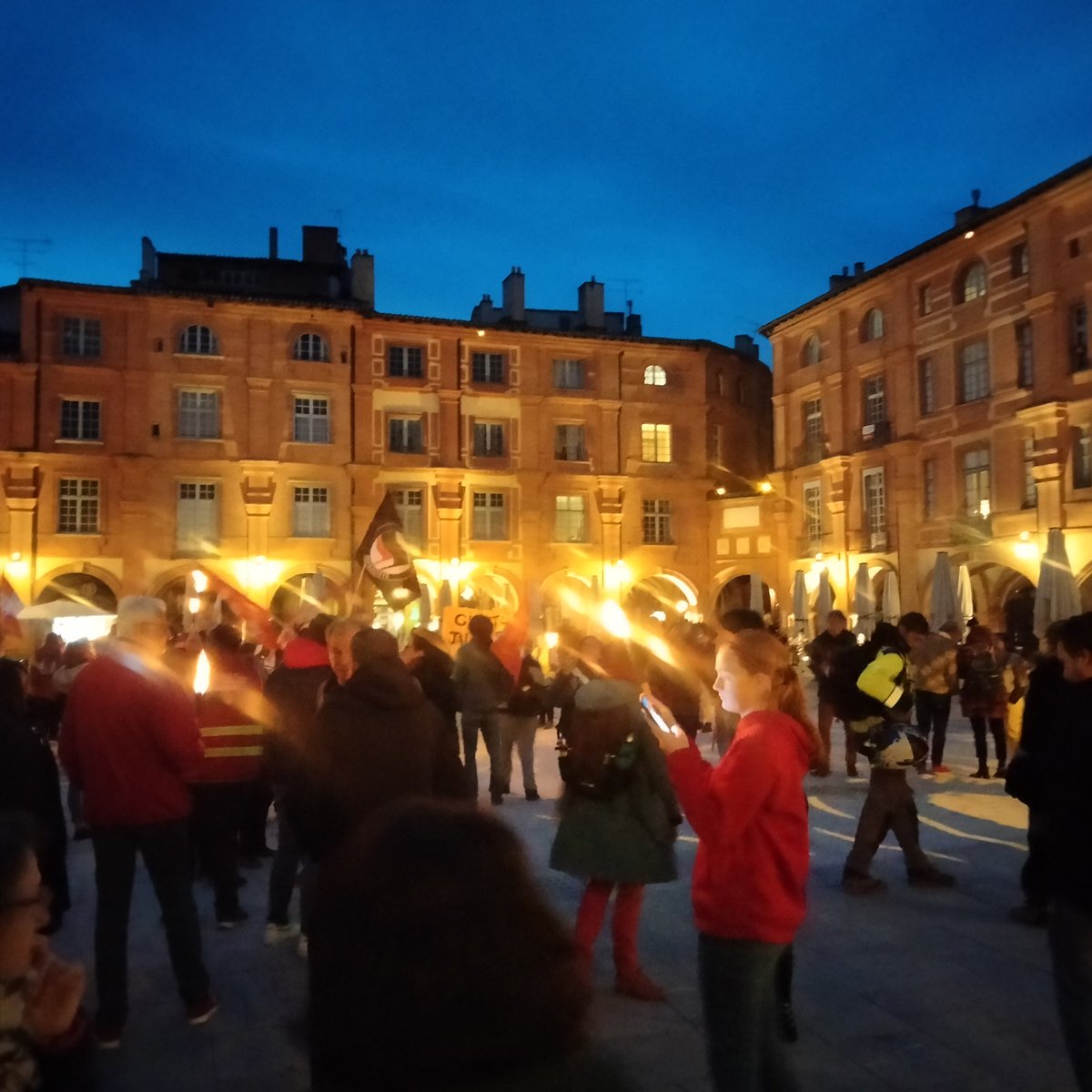 CSpontanees's tweet image. #montauban. Nous nous battrons jusqu&apos;au bout ! #StopRetraiteMacron .