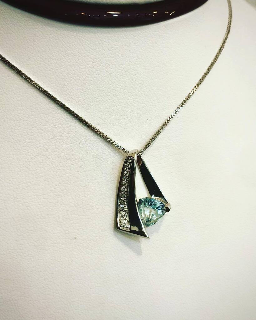 A beautiful Aquamarine set in White Gold with Diamond accents. This just happens to be March birthstone! #goldntimejewellery #downtoenvernon #vernonbccanada #goldntimeforalifetime instagr.am/p/Cp3DbtvPn53/