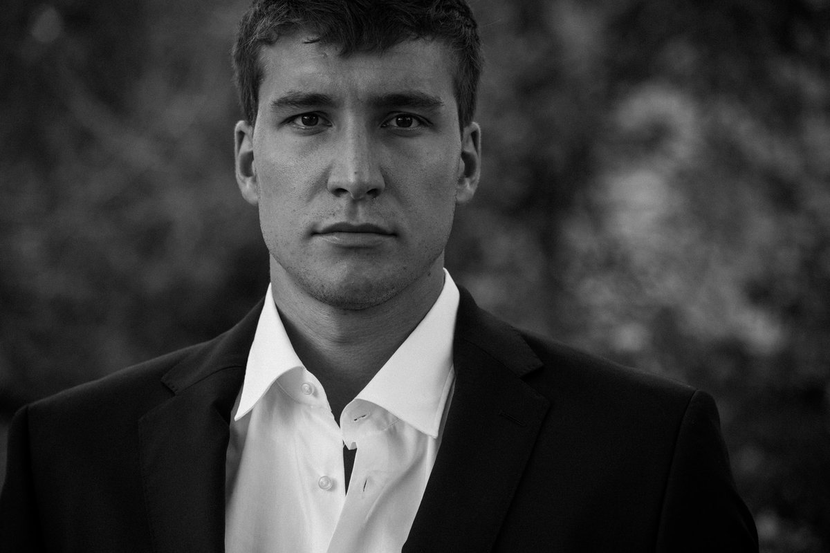 boogiebelgrade's tweet photo. Bogdan Bogdanovic (Atlanta Hawks) for Harpers Bazaar Serbia. https://t.co/keaeXkjo4u