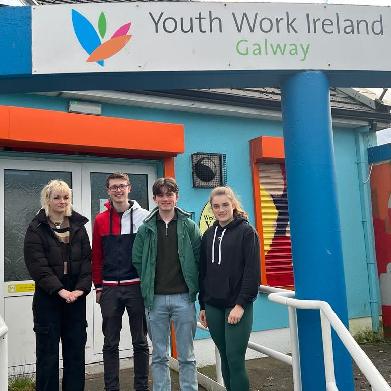 Cellexplorers's tweet image. Congratulations to the 16 amazing 2nd year Biomedical Sciences students who delivered the Cell Explorers Science Club to local youth groups as part of their @GalwayCKI module this semester. #Scienceisforeveryone #Sciencerolemodel