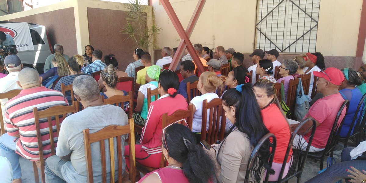 EExplomat's tweet photo. Honor de recibir  en nuestra empresa Minero Geológico Explomat  a Esteban Lazo Hernández. Miembro del Buró Político del Comité Central del Partido y Presidente de la Asamblea Nacional del Poder Popular. Intercambia criterios con directivos, funcionarios y trabajadores https://t.co/VL9z4xapwr