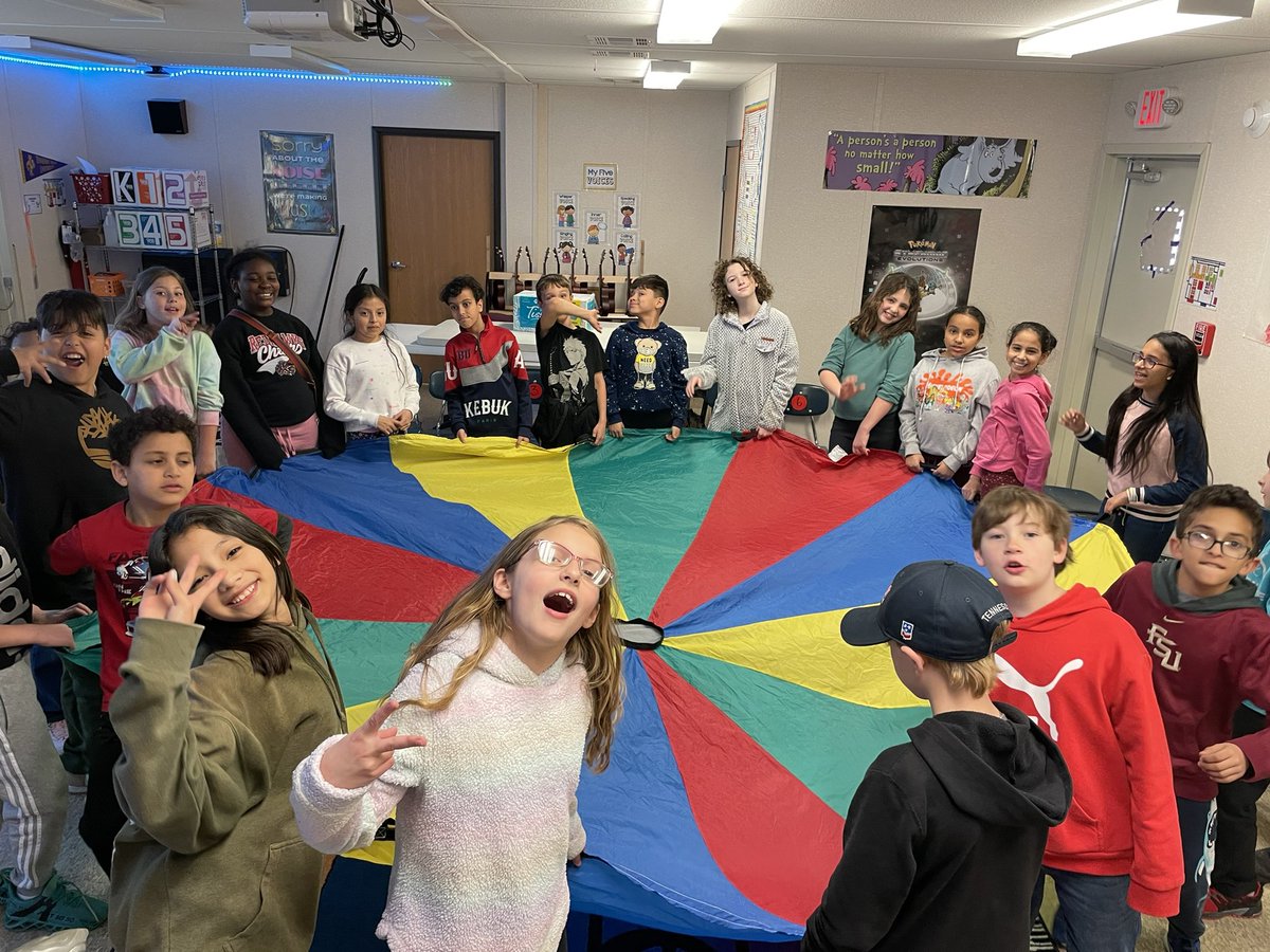 Portable life will not keep us from that parachute life! <a href="/SCECardinals/">SCECardinals</a>