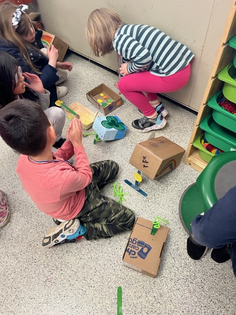 Principal_Labro's tweet photo. Leprechauns beware! Our Kindergarteners are setting traps! 🍀 https://t.co/zSUzubpVmb