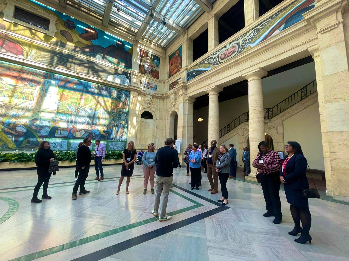 Diego Rivera’s fresco Detroit Industry Murals in <a href="/DIADetroit/">Detroit Inst of Arts</a>’s Garden Court is one of my favorite places in the city. Special opportunity to be with Wayne RESA’s countywide public school superintendents, learning more about how to connect our students with art culture &amp; education