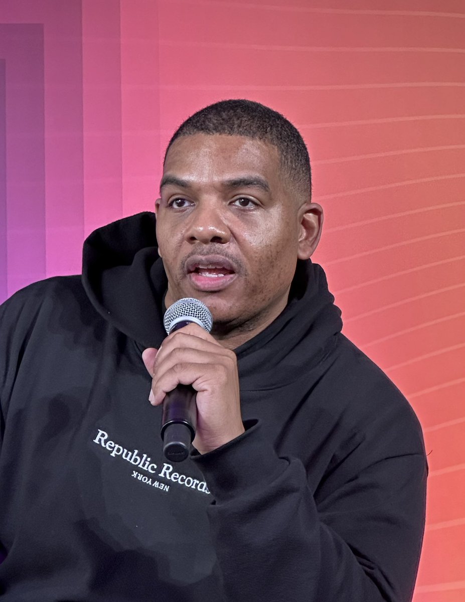 Digital LA tweet media