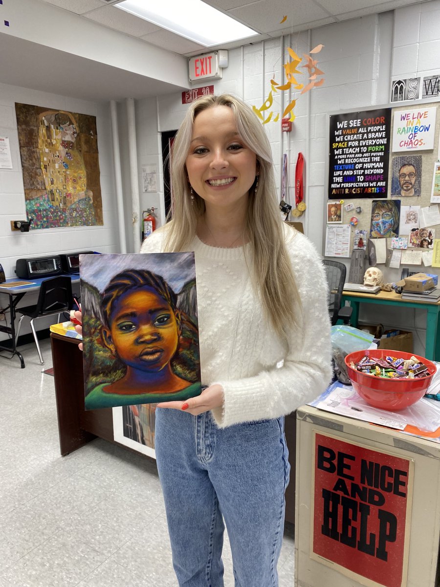 JCPSKY's tweet image. 🎨 We talked to a few @PRP_Panthers students and their teacher @PRPdesign about what The Memory Project meant to them. 

"It's definitely one of the most memorable and meaningful art projects I've ever done..." - Mia L.

STORY ➡️ bit.ly/3Jk5Isl

#WeAreJCPS
