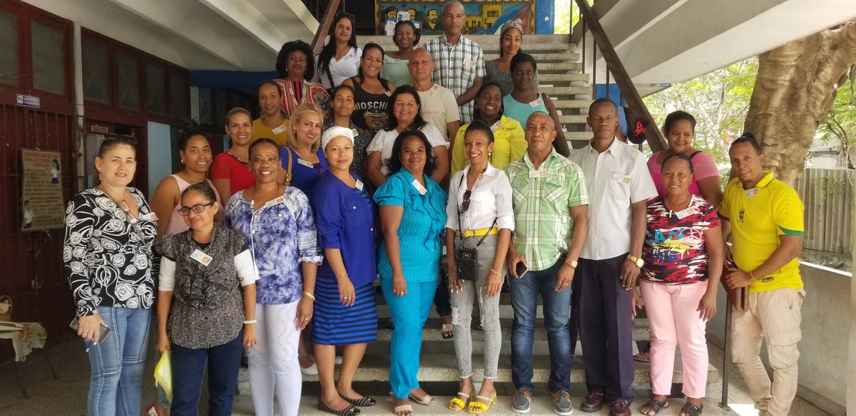 SBAlbertoFerna1's tweet photo. Se realiza en nuestro centro el III Congreso Municipal de Secundaria Básica.@RaulSamon @DianaGisellMar1 @colas_nelvis @dpestgo @AdolisVelazquez https://t.co/s0bIE05AeJ