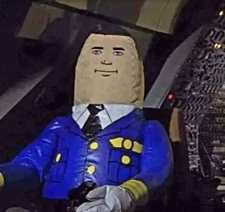 illuminate_z's tweet photo. After having confronted the pilot of a #chinesespyballon, #BobbleheadBoebert decided that she’d take matters into her own “hands”. 

#LaurenBoebertIsSoDumb 
#WifeOfAPedo https://t.co/7pHQ03hdvu