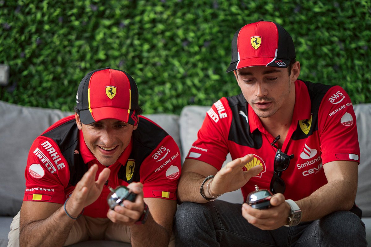 ScudFerrariRP's tweet photo. Because you deserve more Ferrari boys content 😘 https://t.co/hmyco8vvRV