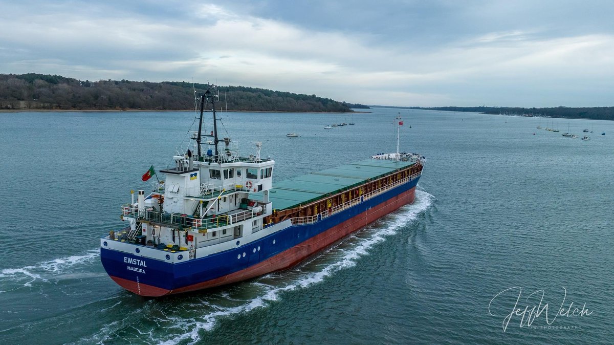 UK_Shipspotter's tweet photo. “Emstal” in the River Orwell outbound from the Port of #Ipswich 16 March 2023
Pictures taken by and shared with the permission of #jeffwelch #jwshippingphotography
#havenports #hpsuk #felixstowe #harwich #mistley #abpipsiwch #clarksonsportservices #emstal https://t.co/teoF5MoLfh