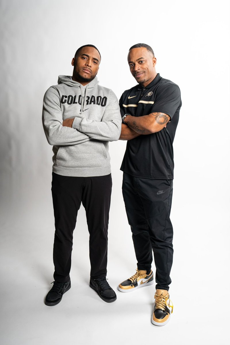 theyoungcoach's tweet photo. Buff Nation, take a minute to show my dawg @CoachBox6 some Birthday love. I’ll Take him in the trenches with me every time‼️
#SkoBuffs🦬 #SwagCoach #RealHoliday🤞🏾 https://t.co/gIm1yijYbk