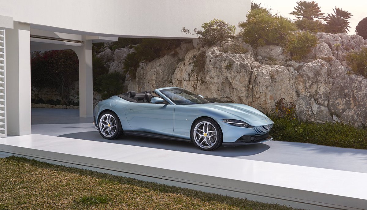 FerrariUSA's tweet photo. Underlining the #FerrariRomaSpider’s exuberant character is a modern take on the soft-top design, with extensive personalisation options. The overall style aims to move the “La Nuova Dolce Vita” concept beyond city limits for elegant, carefree driving ‘en plein air’.
#Ferrari https://t.co/AM5SWg7BKI