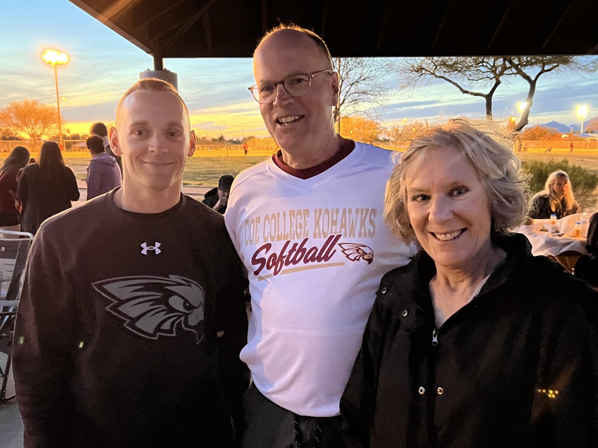 CoeSoftball's tweet image. Did we save the best for last?? Thanks to our coaches @CoachJake_COE &amp;amp; Madi Miller, @leahgroe (the best, most encouraging AT around...and getting better with her LH softball skills), @AddisonMenke &amp;amp; @bamlet2022! #Team44 #KohawkFamily