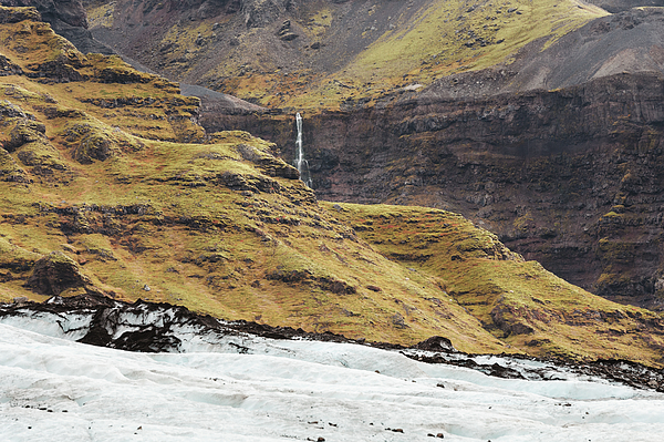 CopenhaverPhoto's tweet photo. New artwork for sale! - "Snapshot of Iceland" - https://t.co/uDwCJ0qJgP @fineartamerica https://t.co/23O0uZ37hn