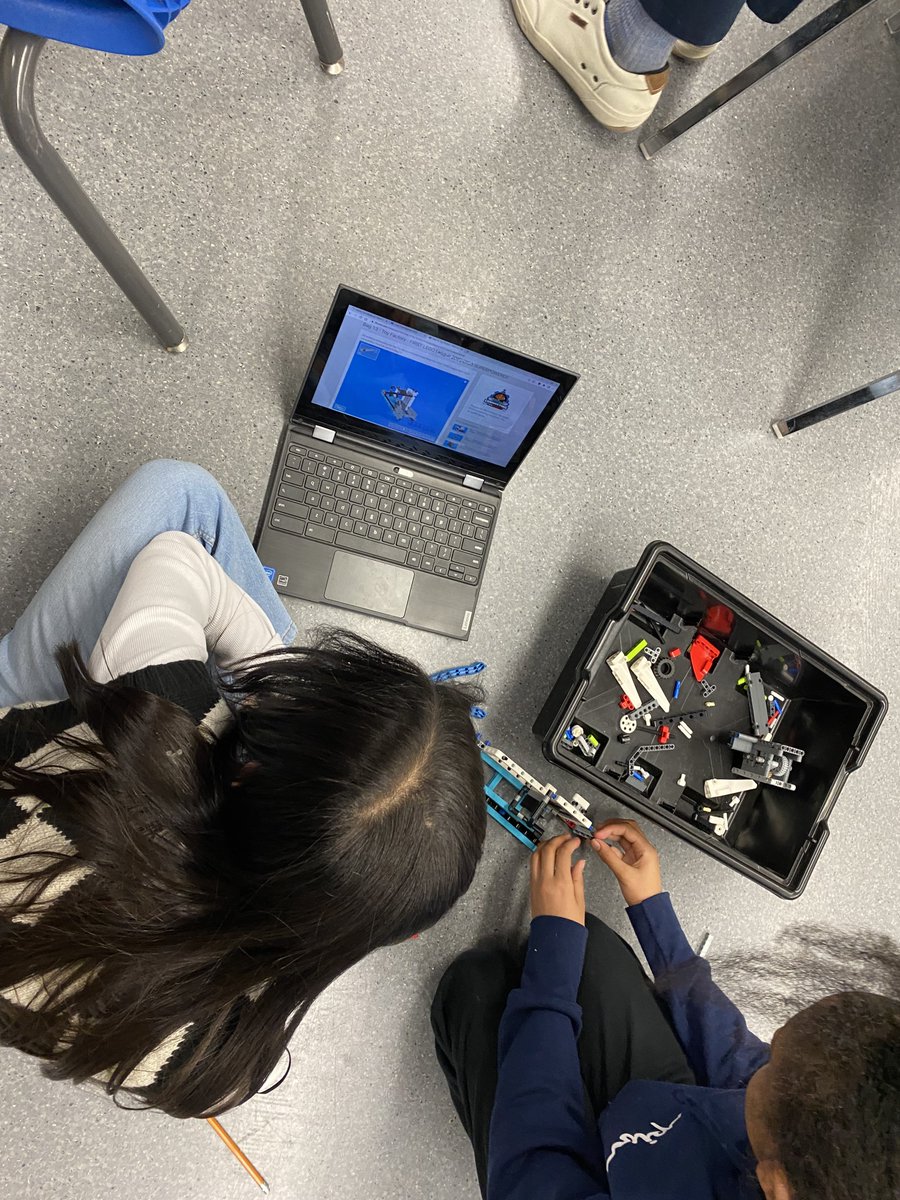 Learning t-shirt designing, #VR world building, #EV go kart, #robotics and #python coding all in one  amazing <a href="/ChristianFMPSD/">FM Christian School</a> <a href="/fmpsd/">Fort McMurray Public School Division</a> option! #ymm. Did I mention they have a Space Academy?!