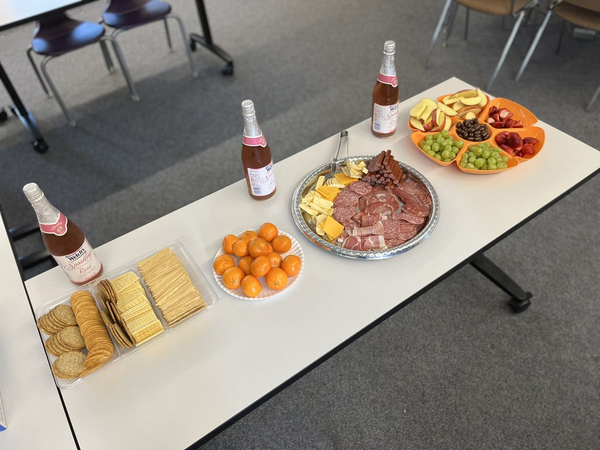 VisayaNadia's tweet photo. Incentive Charcuterie https://t.co/6gvoMyoaVc