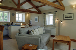 Country Hideaways tweet media