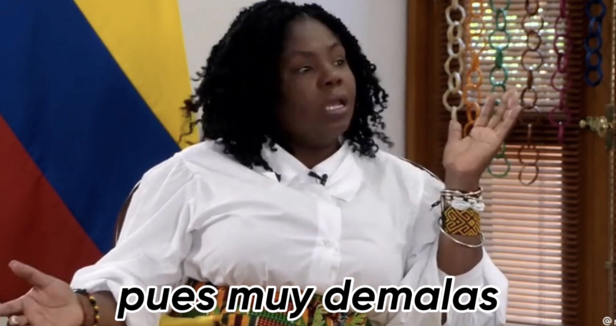 ConfesionesUSC_'s tweet photo. -Mis papás: como así que no quiere volver a la universidad?
-Yo: https://t.co/hqpBWRHFWf
