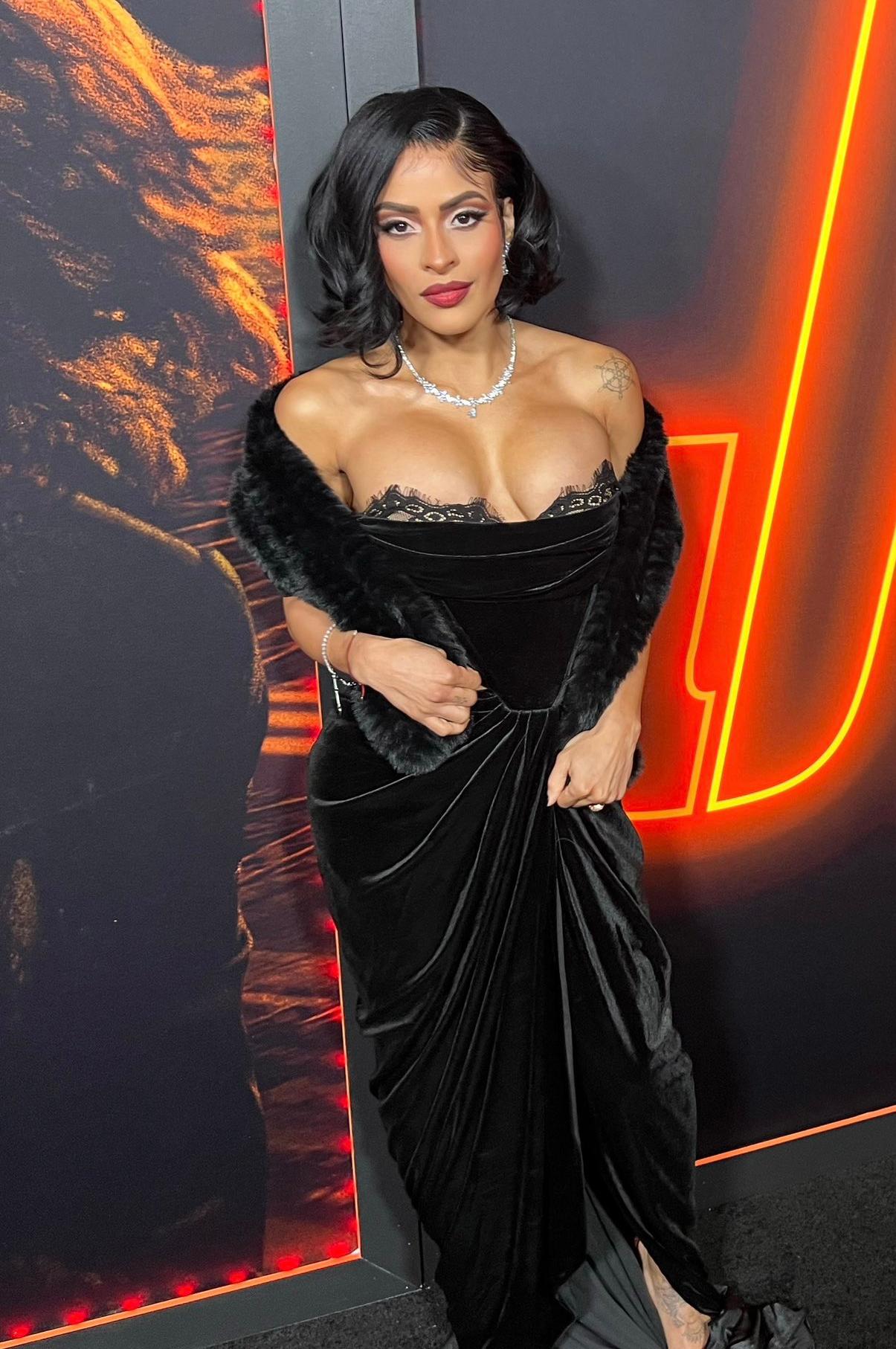 WWE Smackdown: Zelina Vega Makes Breathtaking Appearance At John Wick 4 Premiere 4